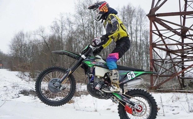 snow-dirt-bike2